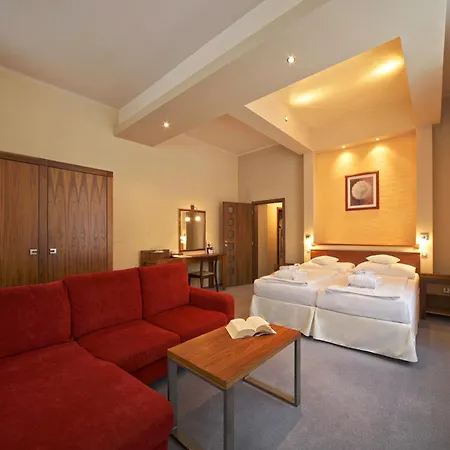 Hotel & Wellness St. Moritz 4*