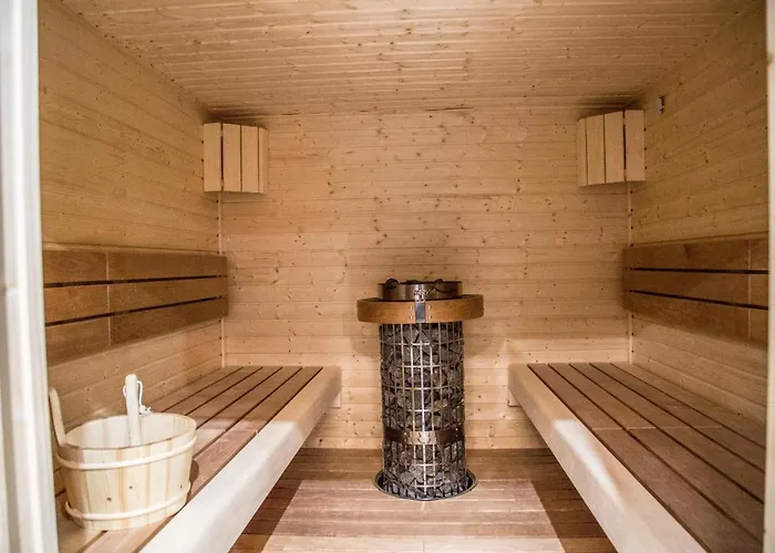 Hotel & Wellness St. Moritz 4*